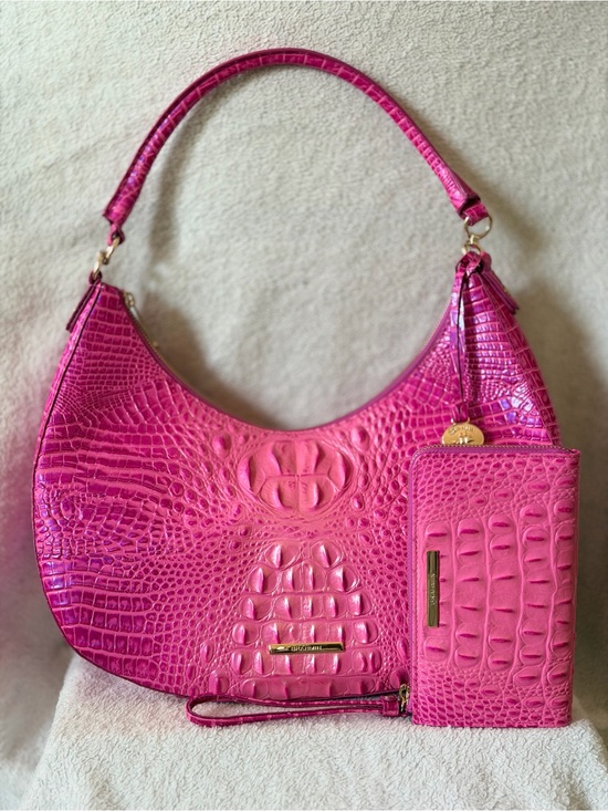 Brahmin Handbags - EUC Brahmin Bekka and Corrie wallet in Hibiscus Ombré